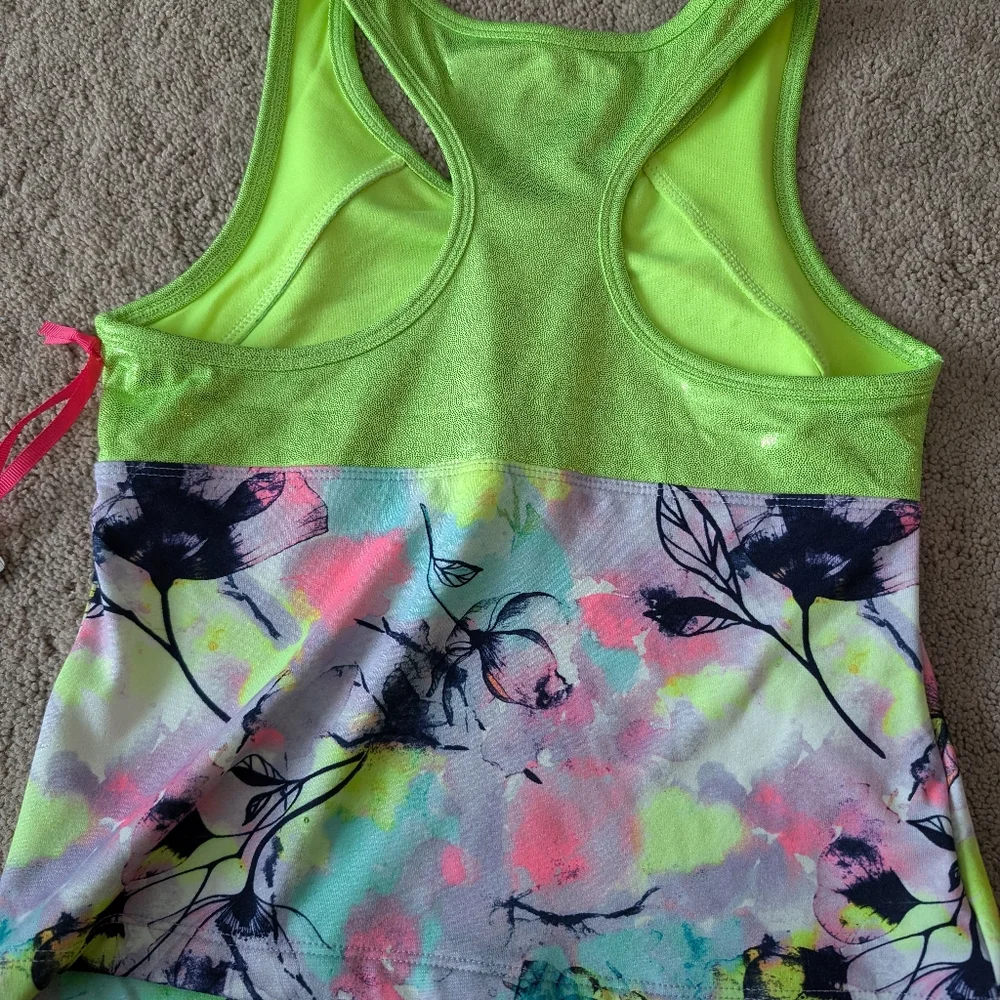 Justice girls tank top bright green with multi-colored flower design new w/tag
